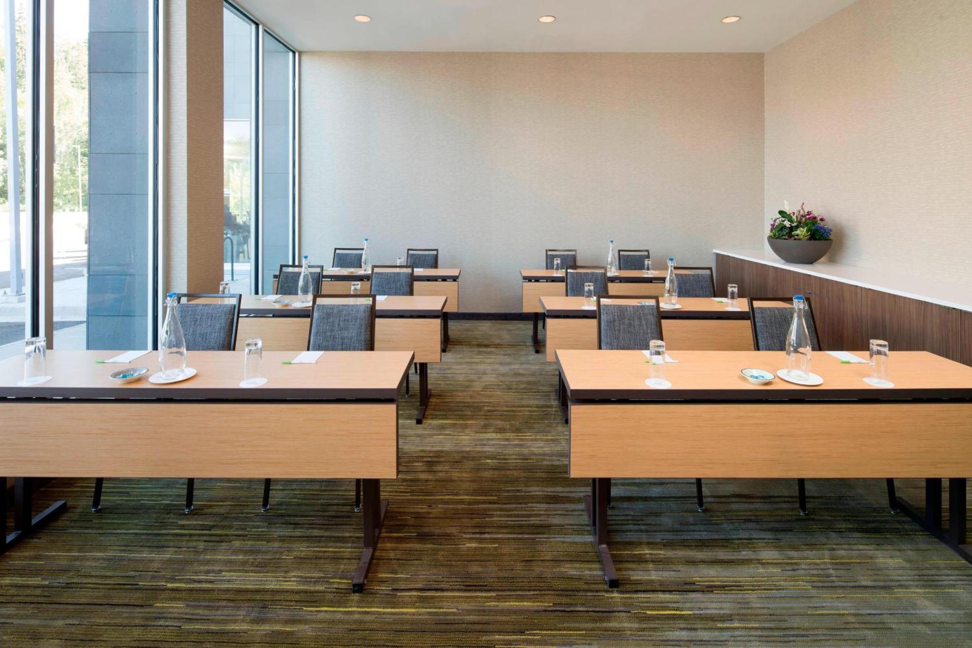 Courtyard By Marriott Prince George Extérieur photo