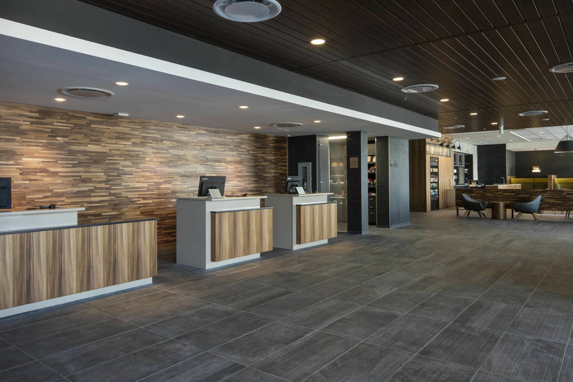 Courtyard By Marriott Prince George Extérieur photo